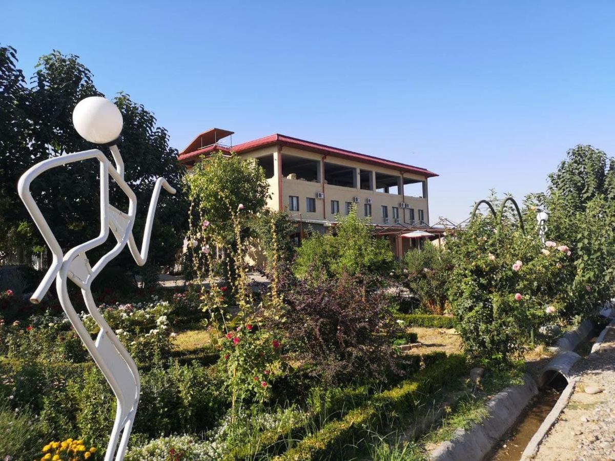 Uzumfermer Hotel & Winery ทาชเคนต์ ภายนอก รูปภาพ
